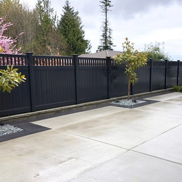 Now Offering Black Vinyl Privacy Fence in Spokane WA!
