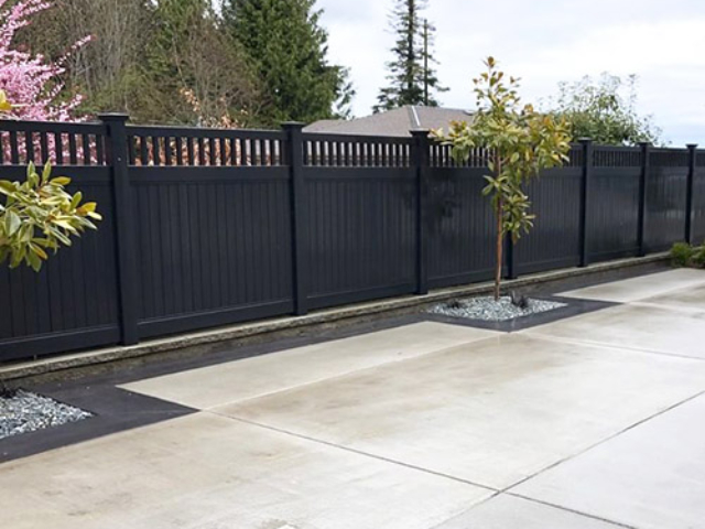 Now Offering Black Vinyl Privacy Fence in Spokane WA!
