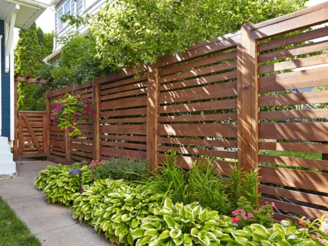 Decorative Modern Horizontal Cedar Privacy Fence